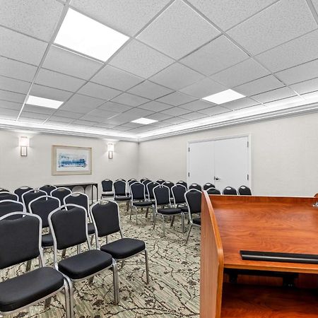 Best Western Plus Puyallup Hotel Buitenkant foto