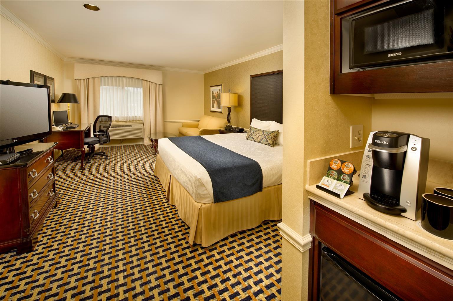 Best Western Plus Puyallup Hotel Buitenkant foto