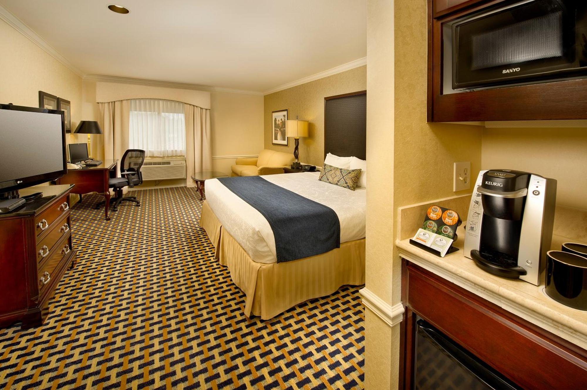 Best Western Plus Puyallup Hotel Kamer foto