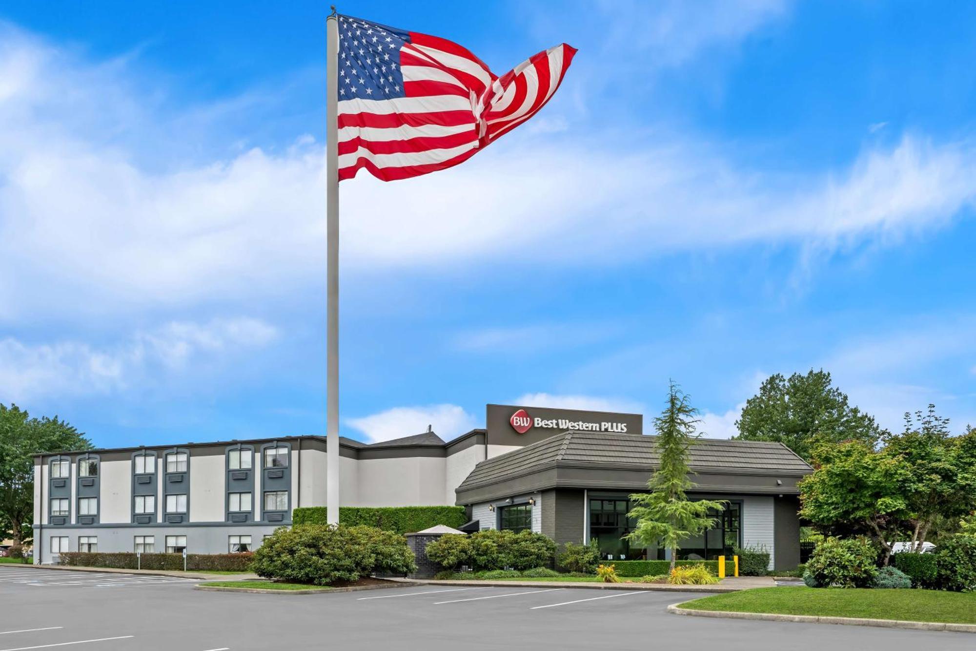 Best Western Plus Puyallup Hotel Buitenkant foto
